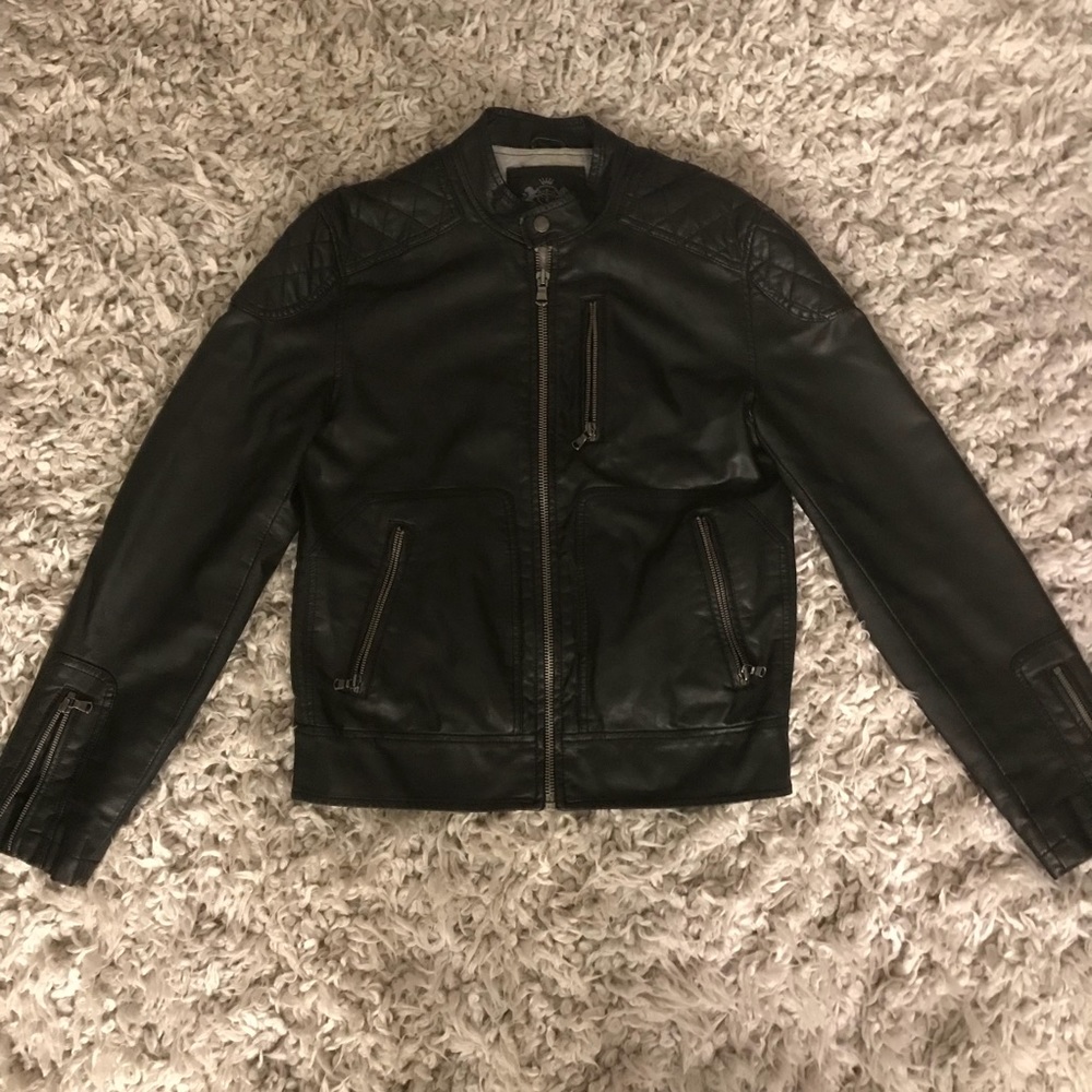 EXPRESS Men’s Leather Jacket ( Like new, SMALL)